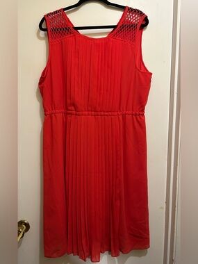 Sassy Doll Women’s Beautiful Red Pleated Sleeveless Dress, Size 2X